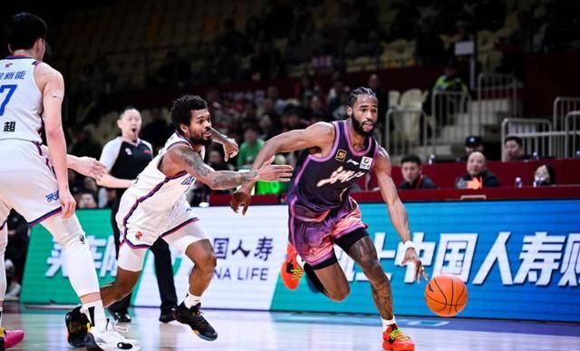 切沃客场惨败,积分榜位置继续下滑 切沃客场惨败,积分榜位置继续下滑