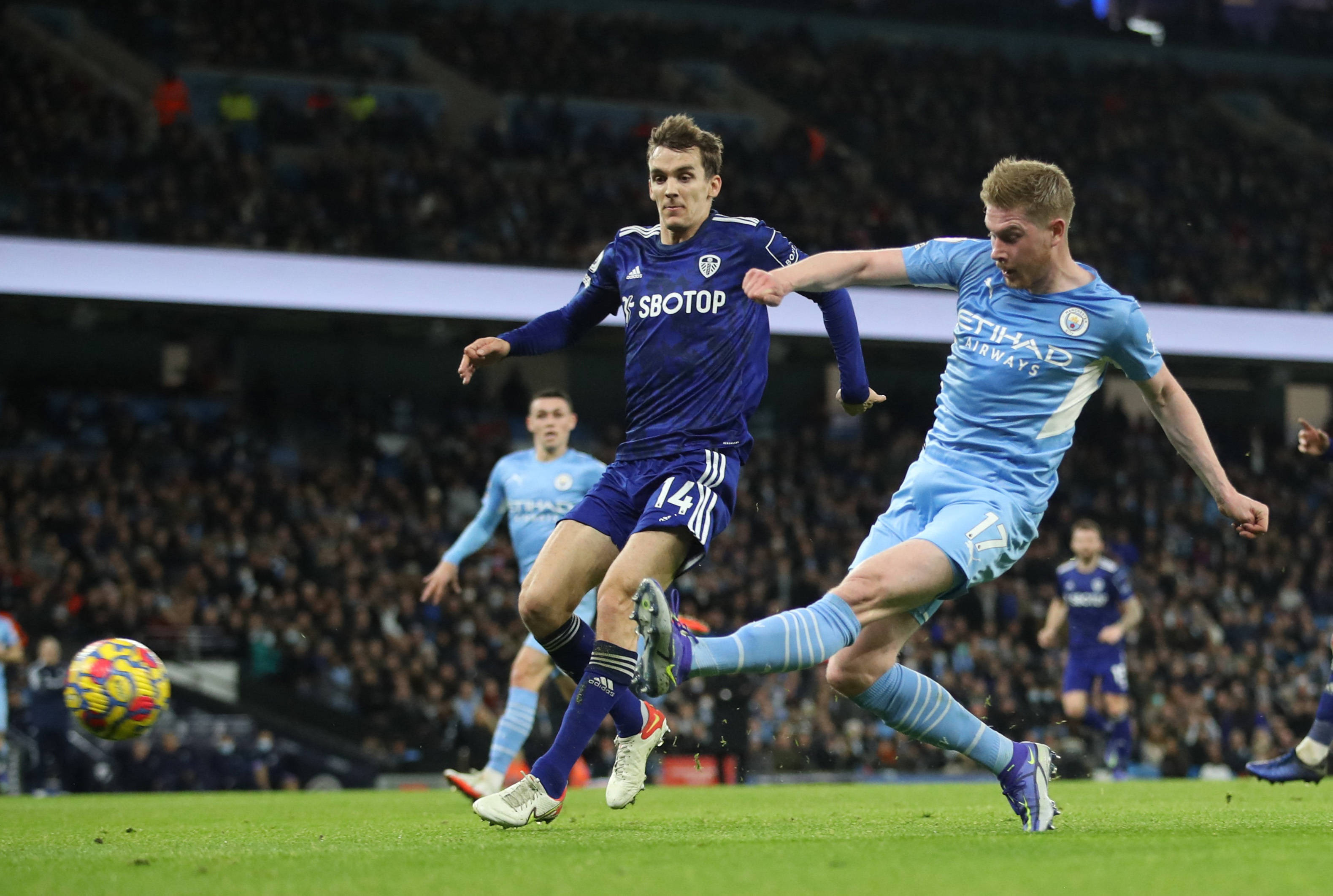 开云体育app-切尔西豪取六连胜，战胜莱切斯特城客场的简单介绍