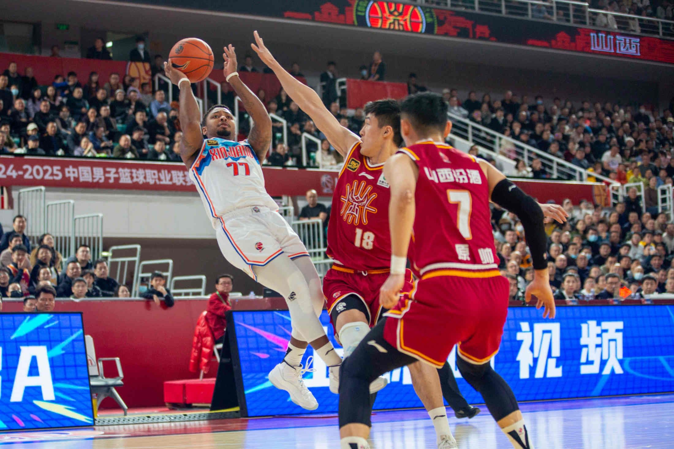 关于竞争激烈的季后赛中,两支劲旅会碰撞出怎样的火花的信息 关于竞争激烈的季后赛中,两支劲旅会碰撞出怎样的火花的信息