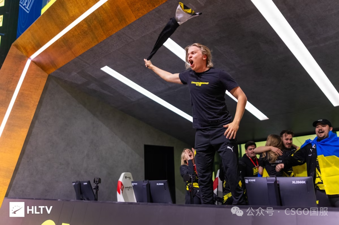 开云下载-包含FaZeClan夺下首局Bo5，NiKo狙击手段夺目的词条