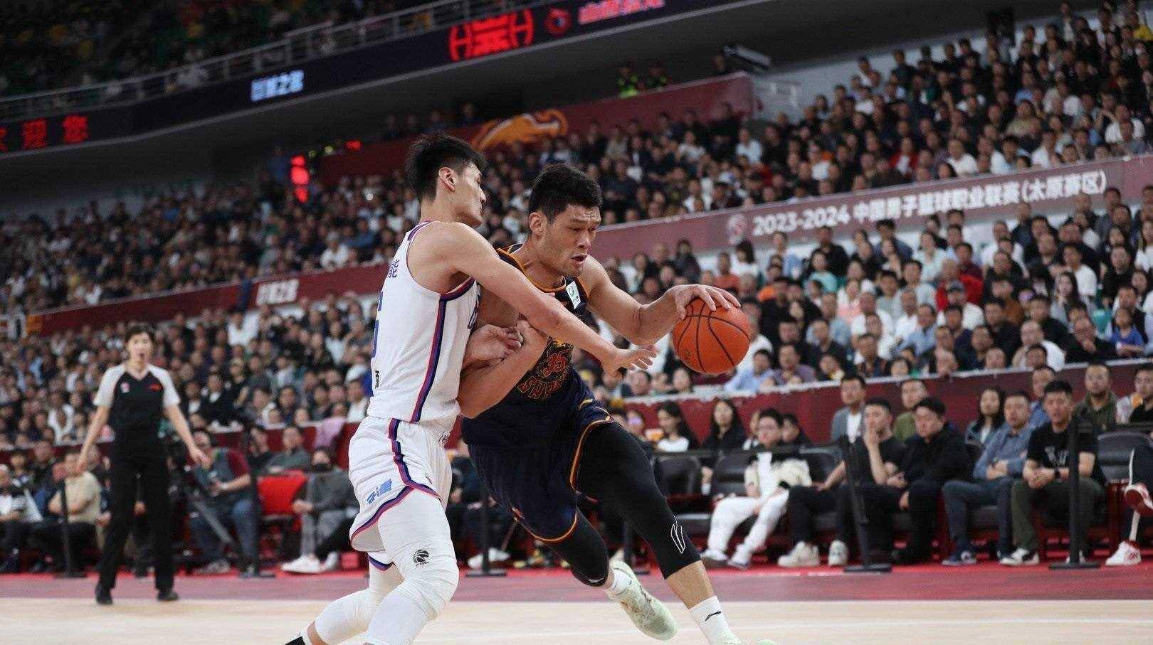 辽宁队扳倒福建队，力挽狂澜