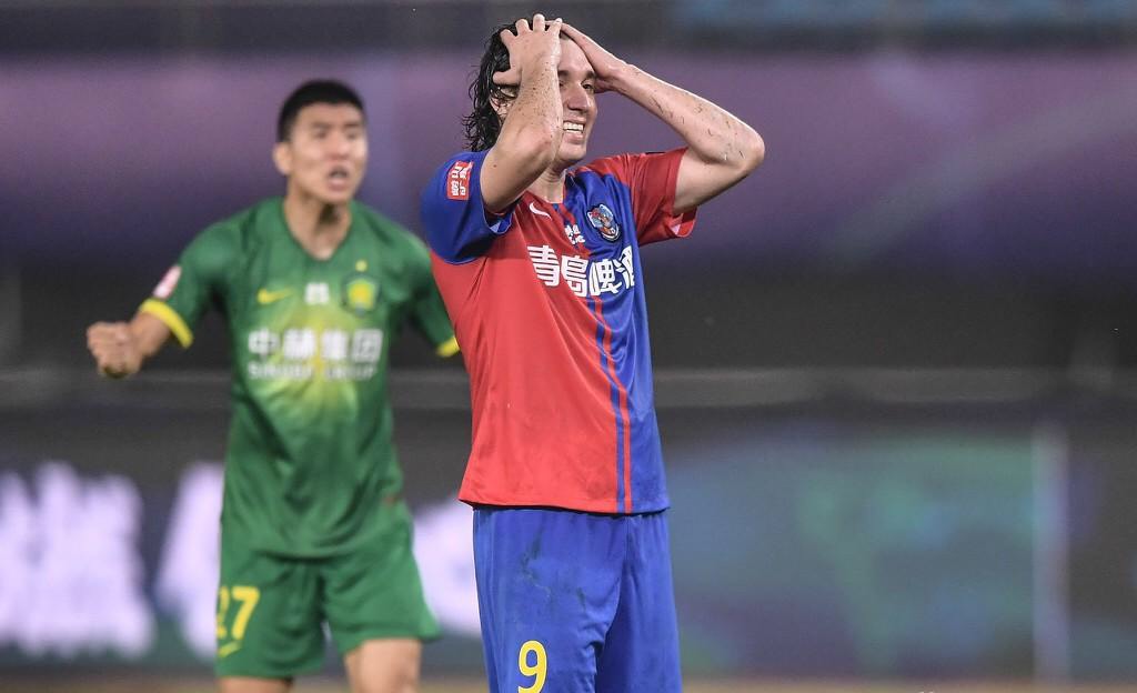 开云体育下载-青岛黄海主场惜败，保级形势岌岌可危！