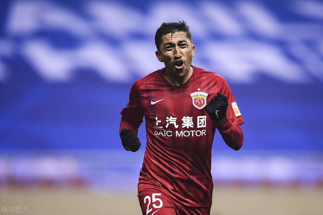 包含匈牙利队不敌波黑，晋级机会渐行渐远的词条