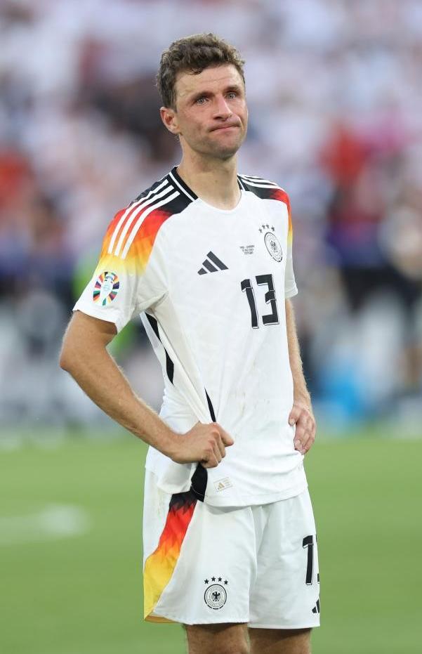 开云体育中国-包含托马斯·穆勒带领德国国家队击败北马其顿的词条