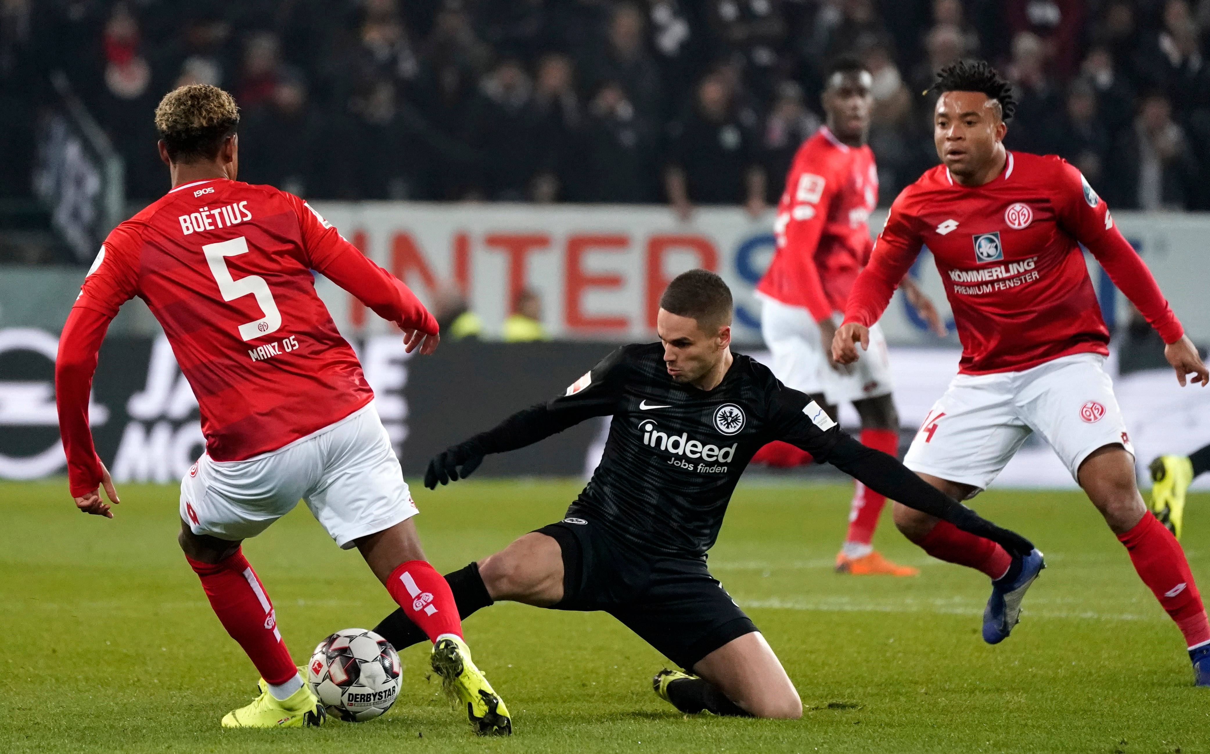 开云体育官网-拜仁横扫对手，挺进无可争议半决赛