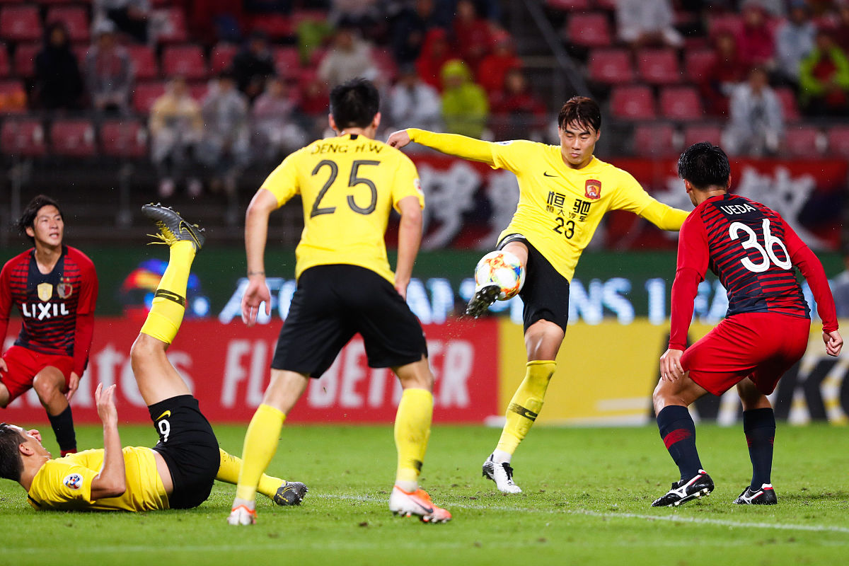 开云官网-曼城比轻取比利亚雷尔，提前出线