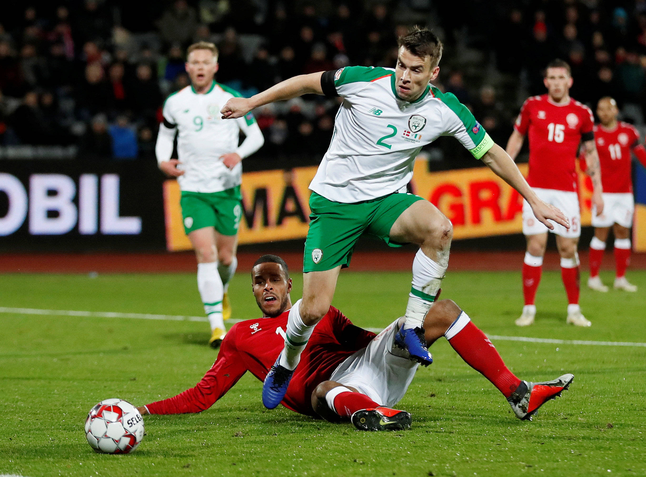 开云体育下载-乌克兰队成功战胜爱尔兰队，迎来一场精彩胜利