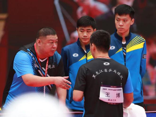 包含重庆队员贡献出色,获得教练组高度认可的词条 包含重庆队员贡献出色,获得教练组高度认可的词条