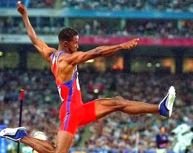 开云体育中国-意大利奥林匹克冠军迅猛发力，夺得田径金牌