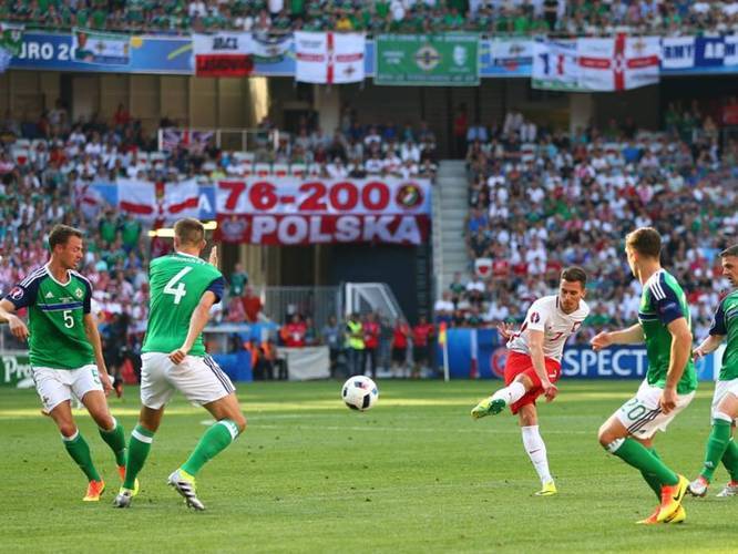 开云体育登录-欧国联赛场上激烈对抗精彩绝伦