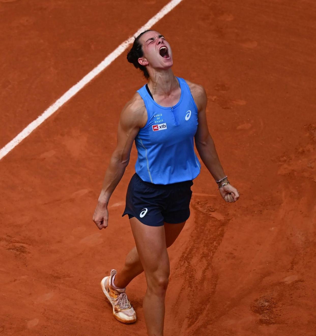 开云体育app-关于法国网球队碾压英国网球队，瓦林卡爆发神勇的信息