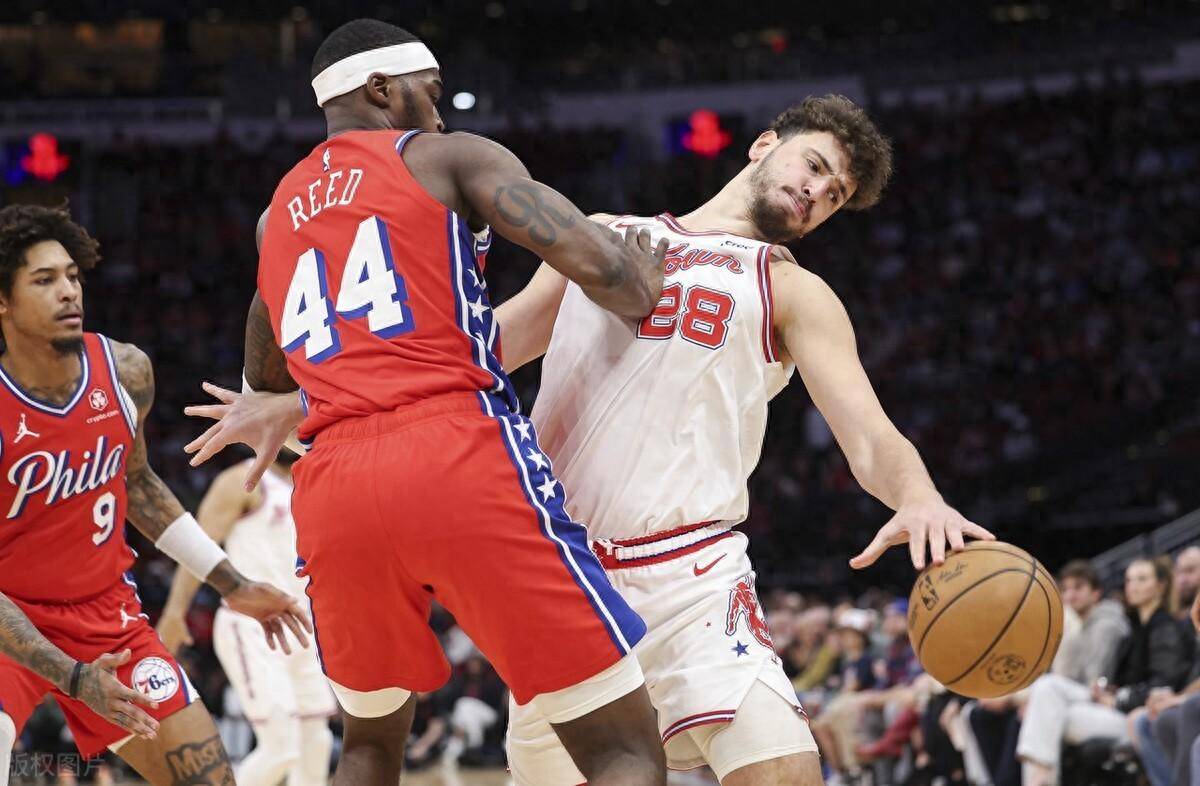 关于76人遭遇不敌多伦多猛龙，里约31+10的信息