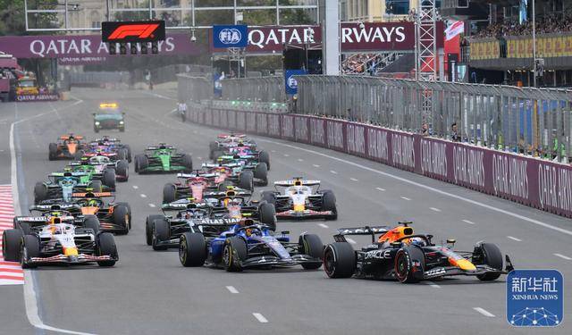 包含梅赛德斯鏖战阿斯顿马丁,维斯塔潘带队取胜的词条 包含梅赛德斯鏖战阿斯顿马丁,维斯塔潘带队取胜的词条