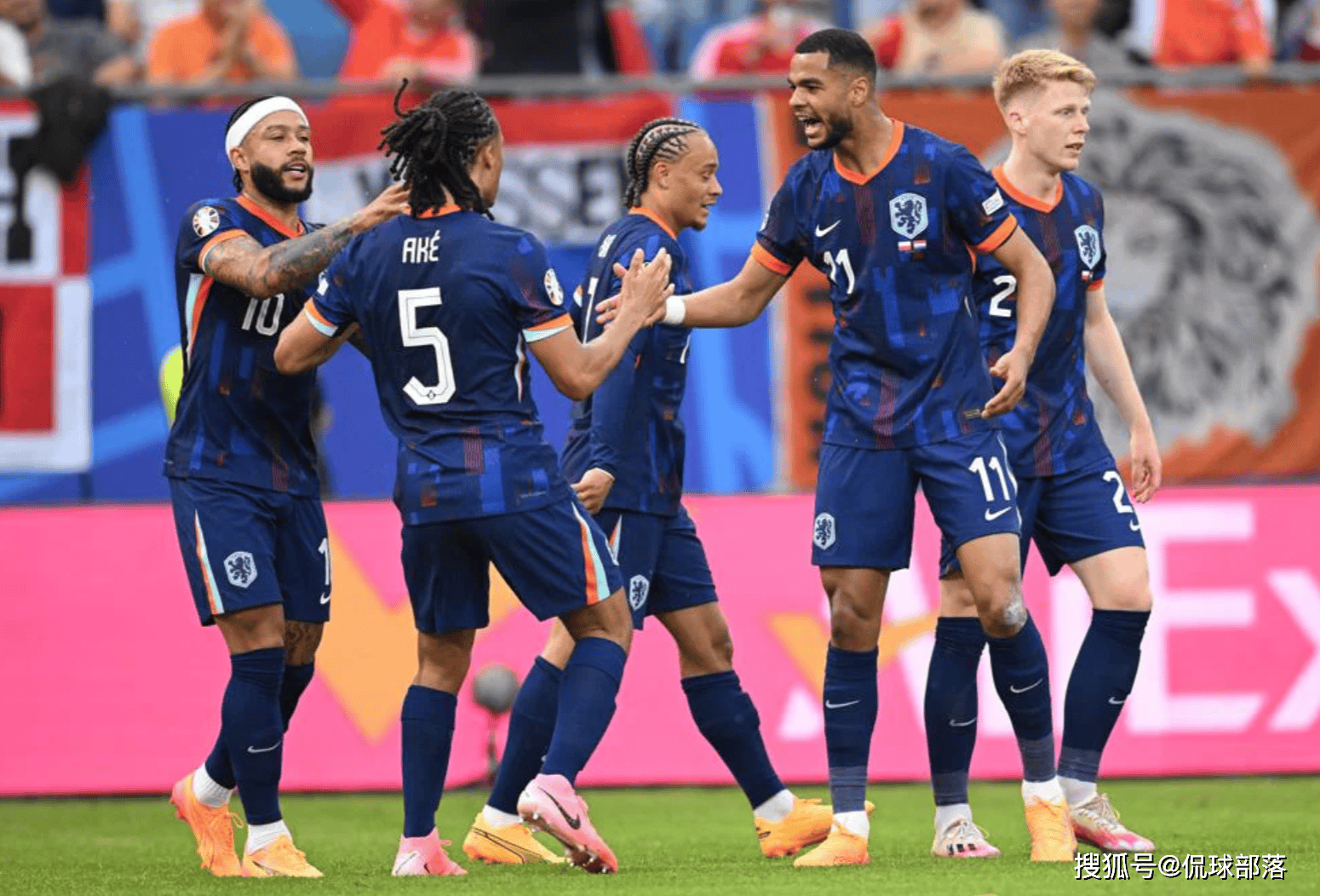 开云体育官网-波兰绝杀罗马，佩德里点燃赛场