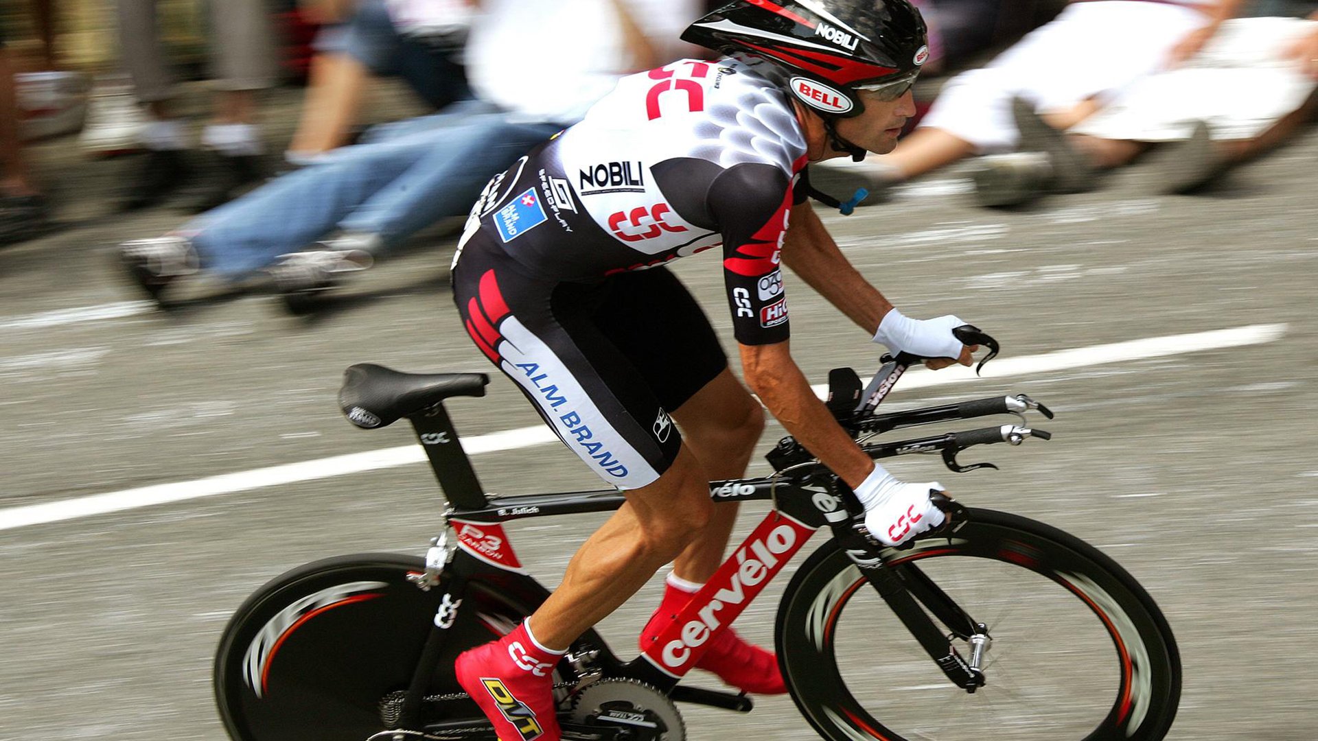 极速引擎与超新星,当F1焰火照亮杰伦格林封神之夜