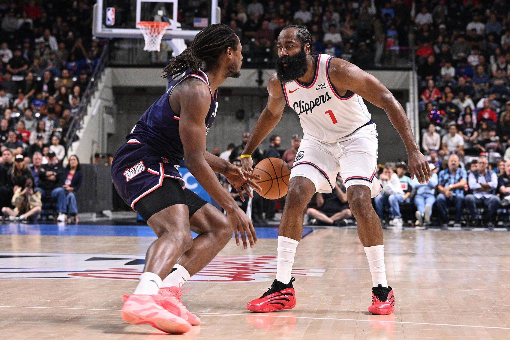 广厦队狂胜快船，布伦森统治全场