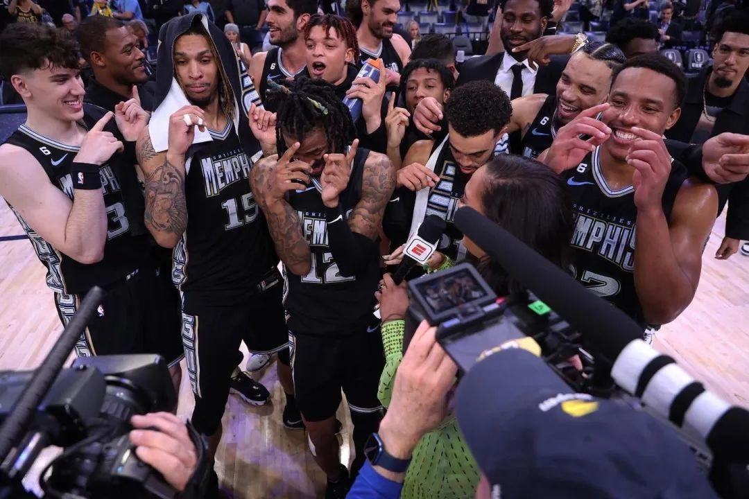 奇才对阵鹈鹕，贝恩舞台越大越强