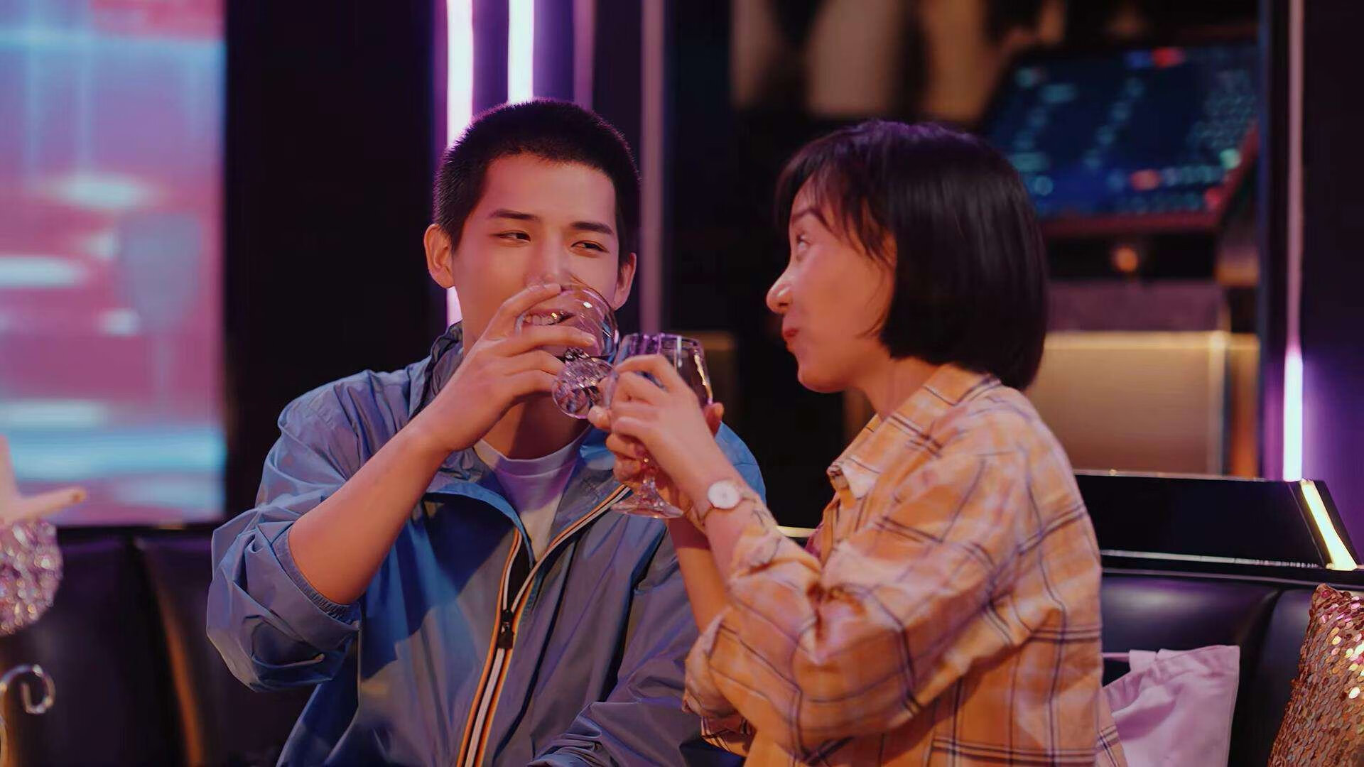 英格拉姆巨浪难撼堤坝，尼克斯利刃终结山西