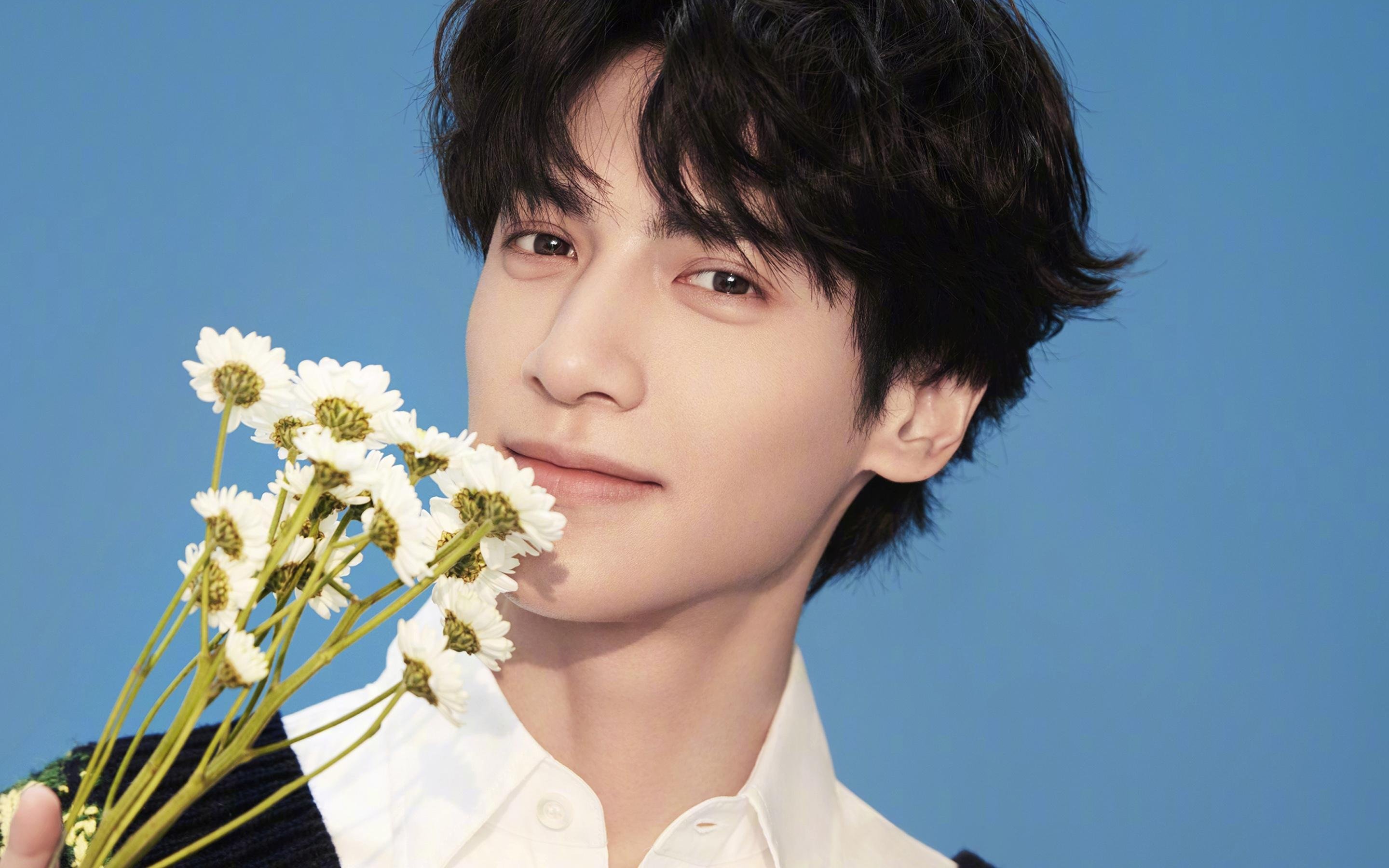 猛龙鏖战北京队，保罗压制级发挥主宰比赛